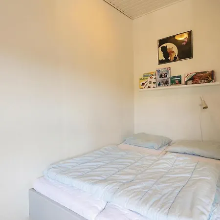 Stunning In W/ Indoor Swimming Pool And 1 Bedrooms شقة